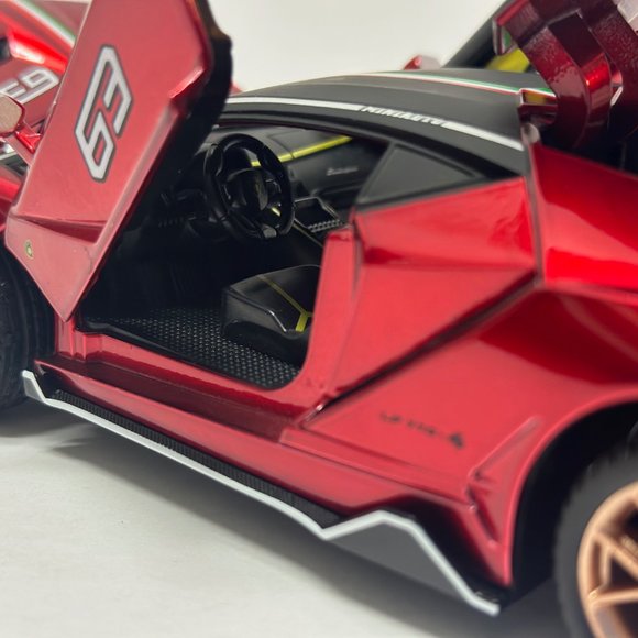 1:24 Lamborghini Centenario Diecast With Headlight & Taillight LED Red - Picture 9 of 11